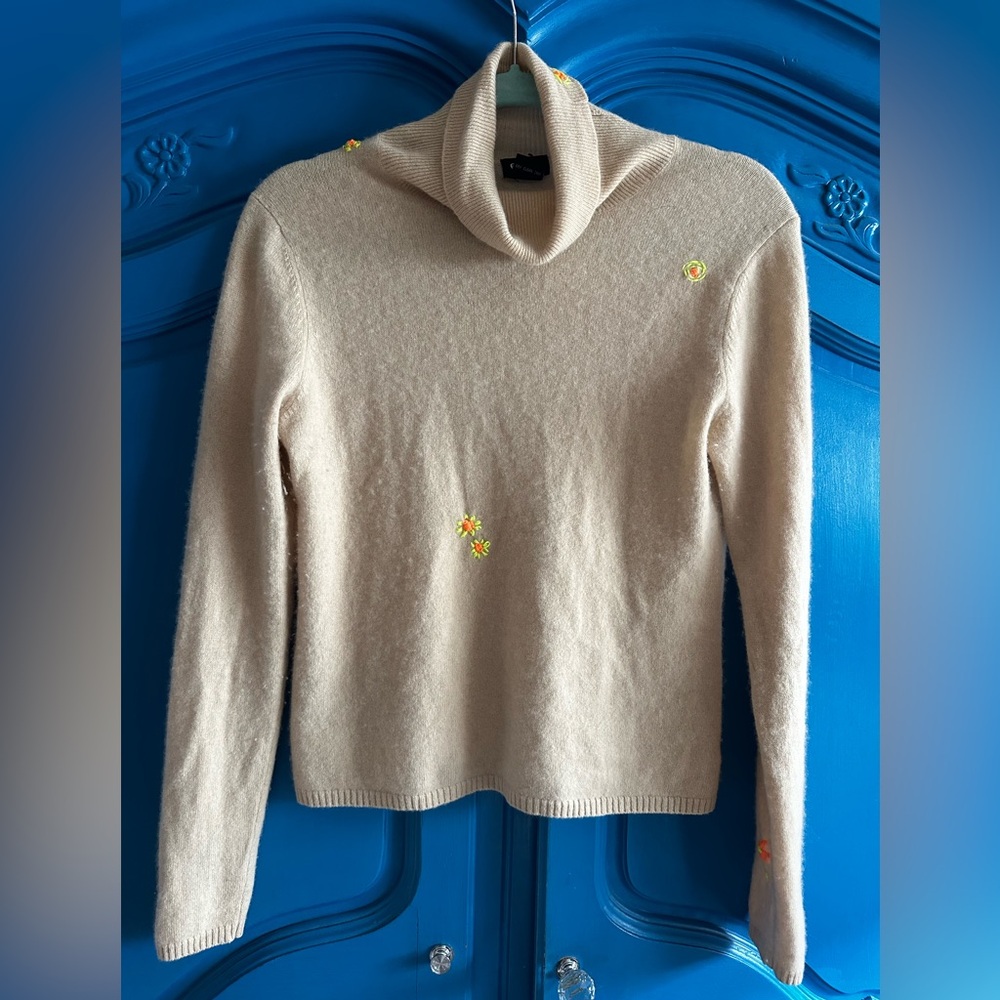 Cozy Cream Sweater with Floral Accents